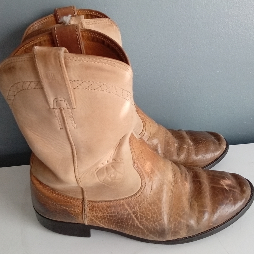 Ariat Tan Leather Western‎ Cowboy Boots Embossed Square Toe